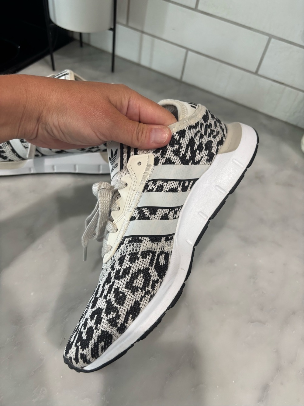 🌸adidas Women's Black and Beige Knit Pattern Sneakers - Picture 7 of 9